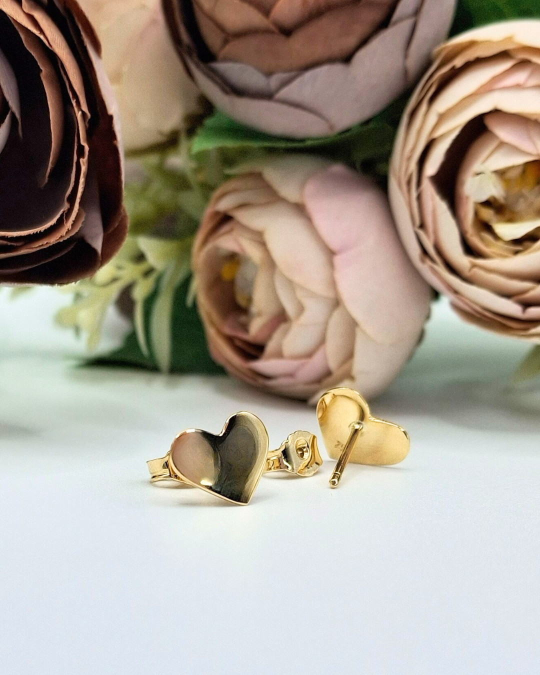 Aros Cierre Mariposa en Oro 18K