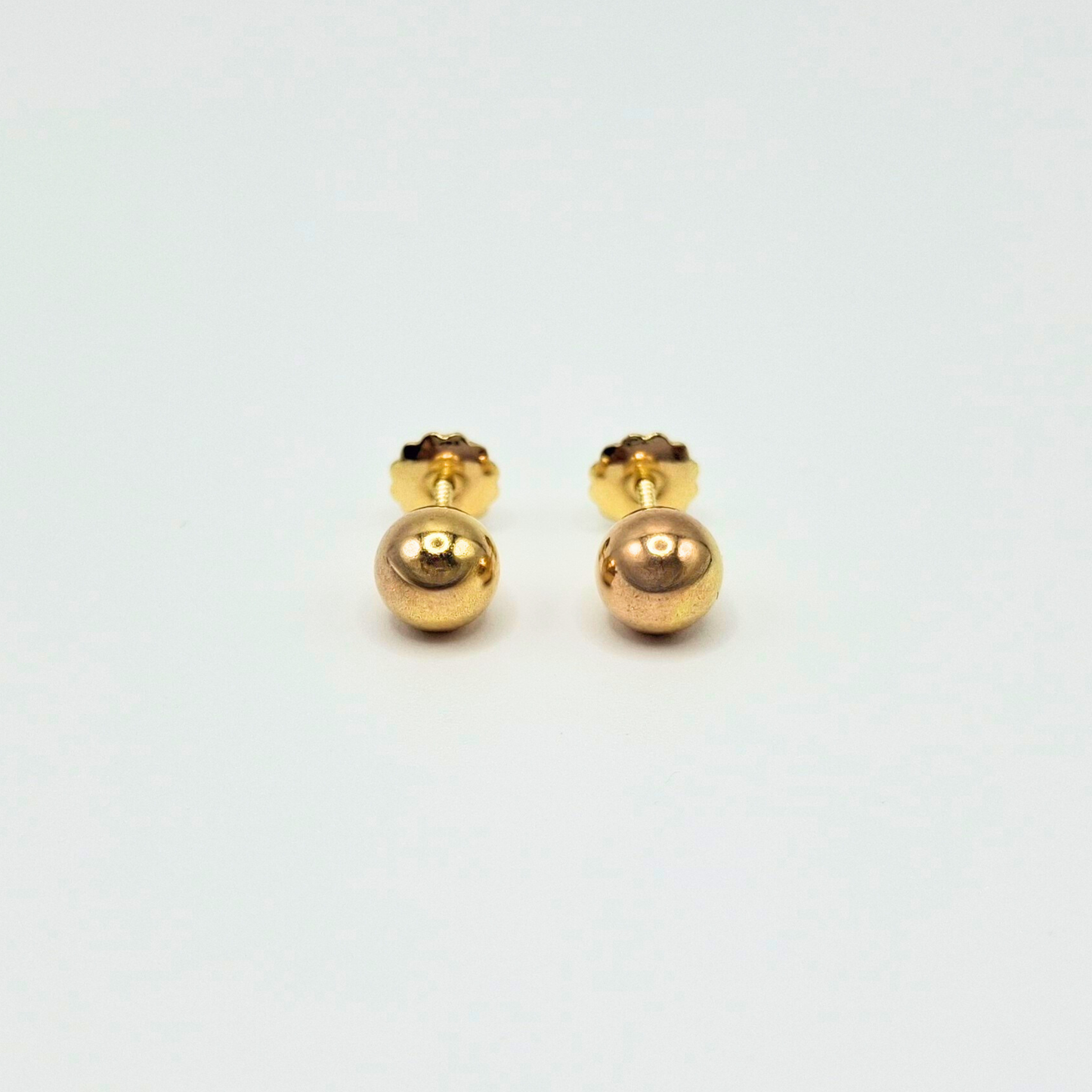 Aros Bolita, tope rosca de oro 18k