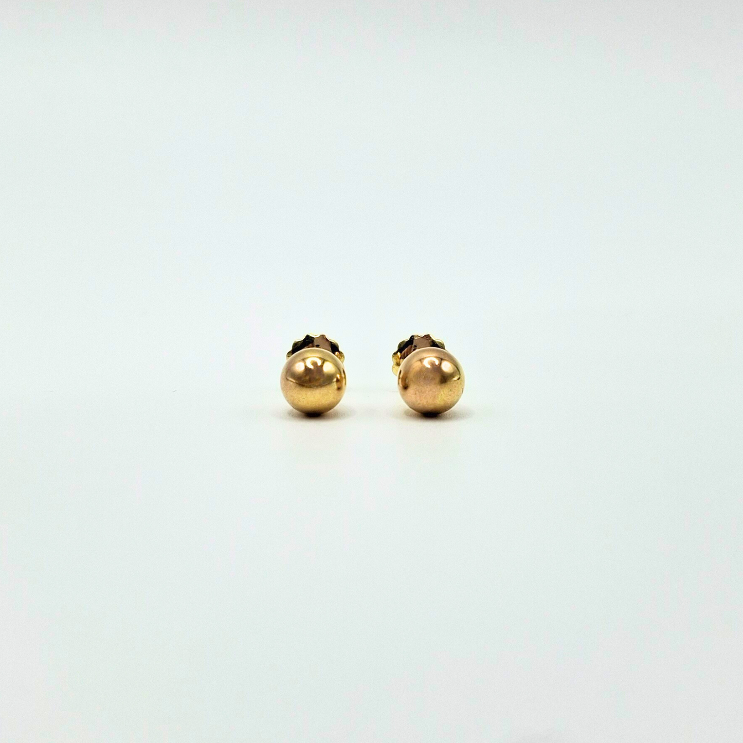 Aros Bolita, tope rosca de oro 18k