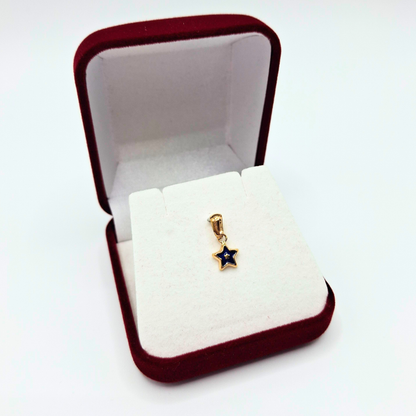 Colgante estrella pequeña azul de oro 18k