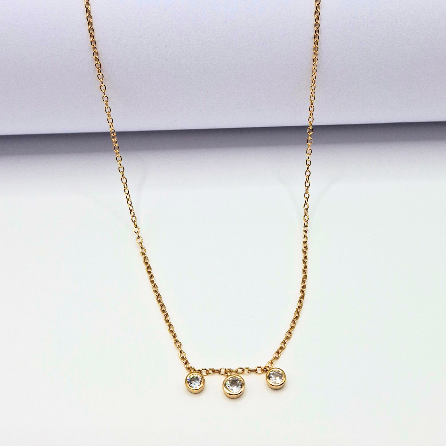 Collar Tres Puntos de Luz Plata 925 dorado