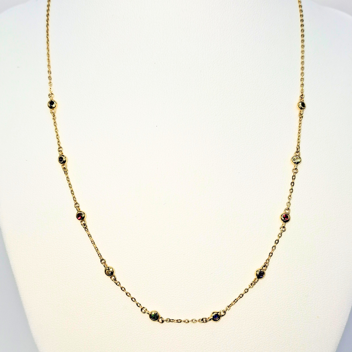 Collar modelo piedra engastada colores 18k, cadena forzatina 45 cm y 40 cm